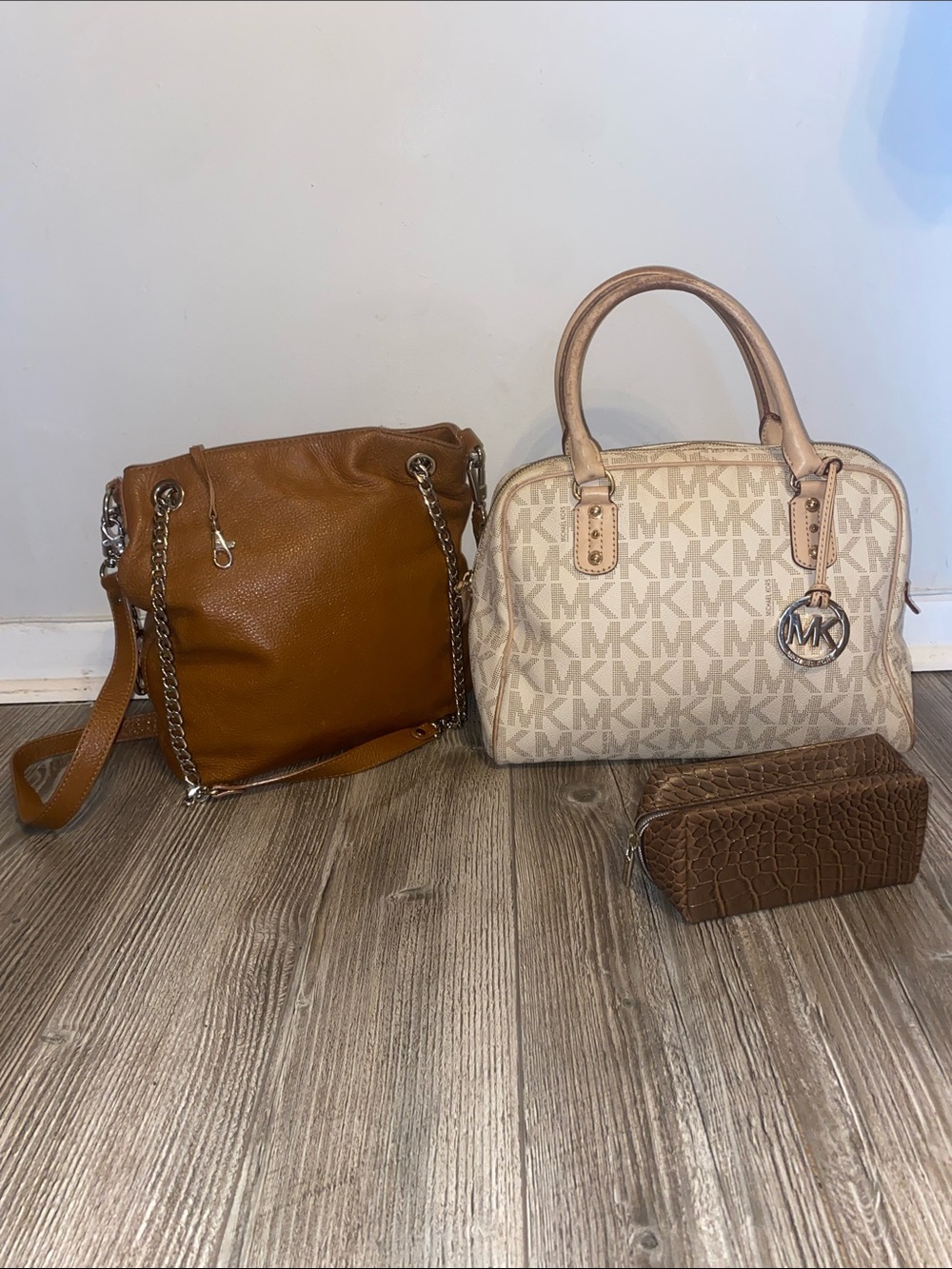 Michael Kors crossbody  & Satchel bags lot